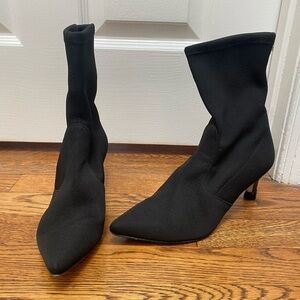 Stuart Weitzman Black Pointed Toe Heeled Boots - 7